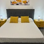 Hanna 4*